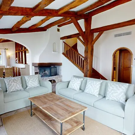 Ezea - Vue Et Charme Villa